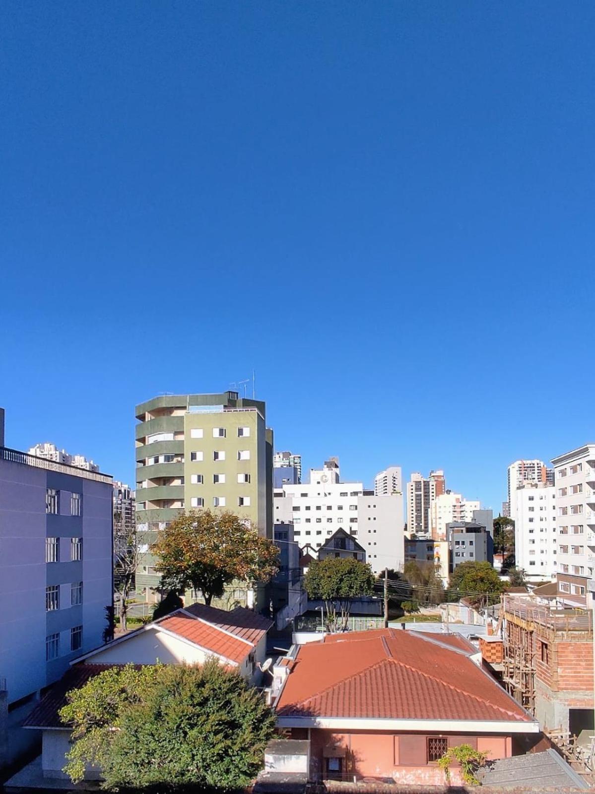 Privativo. Conforto. Wi-fi. Proximo Do Centro. *